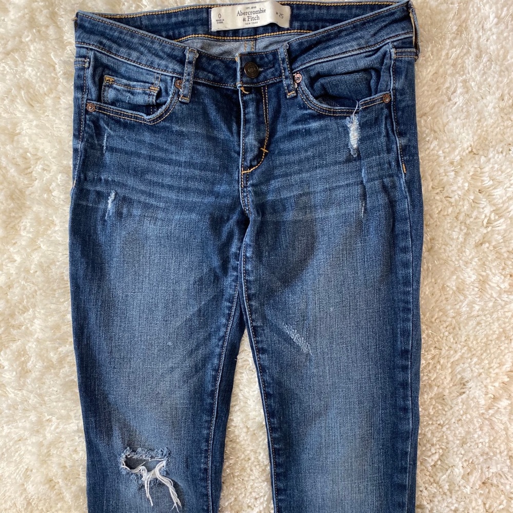 Abercrombie & Fitch Straight Leg Jeans- Size 0